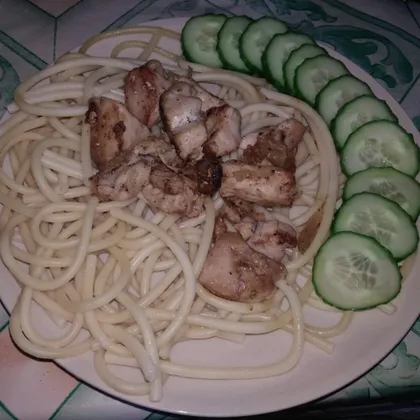 Спагетти и куриное филе
