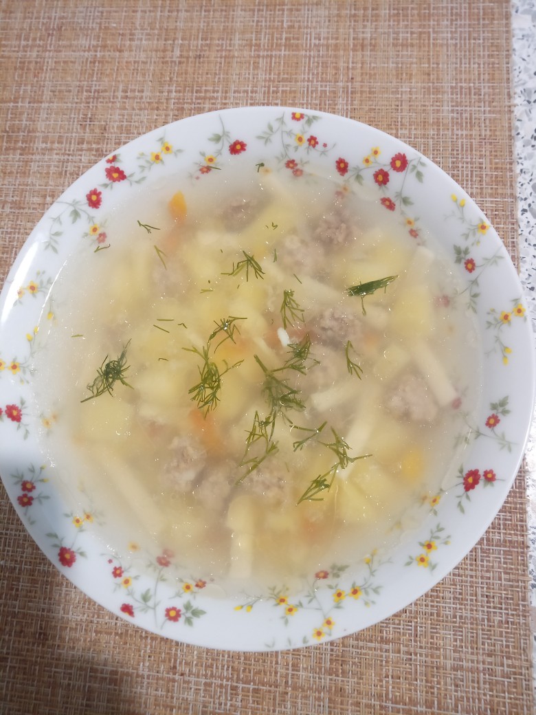 Суп вермишелевый с фрикадельками
