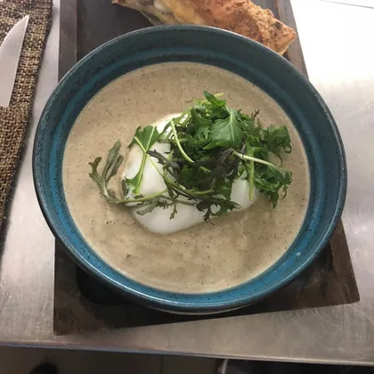 Крем-суп пюре из шампиньонов и белых грибов