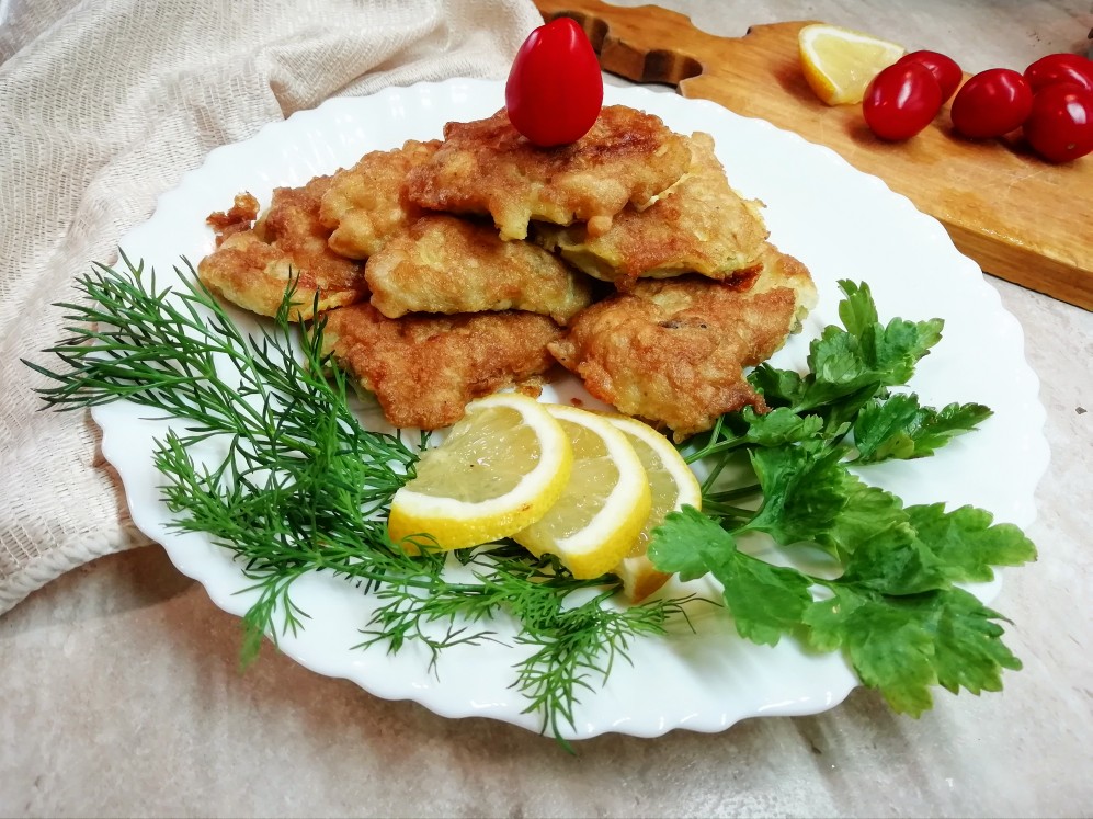 Жареный минтай в яичном кляре🐟🥚🍳