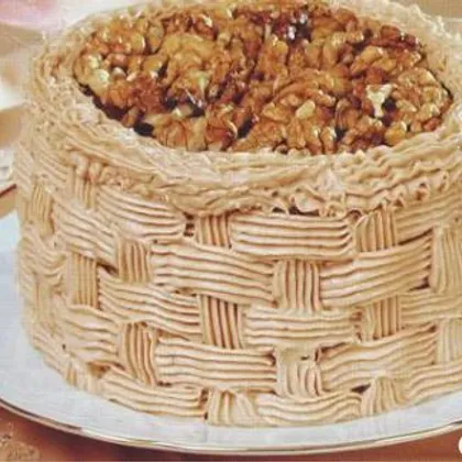 Торт «Корзина с орехами»