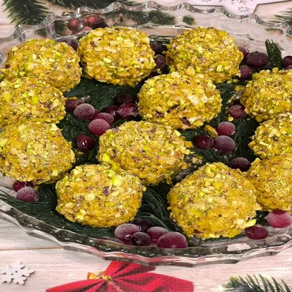 Закуска «Каштаны» из сыра и фисташек — изысканное украшение новогоднего стола