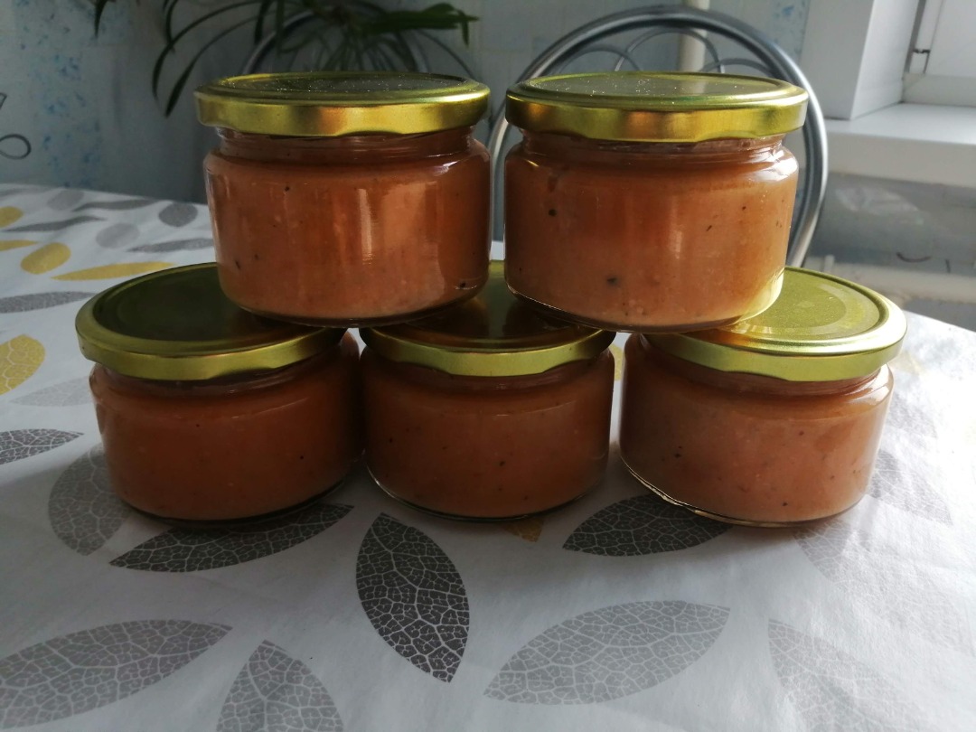 Острая паста из кабачков