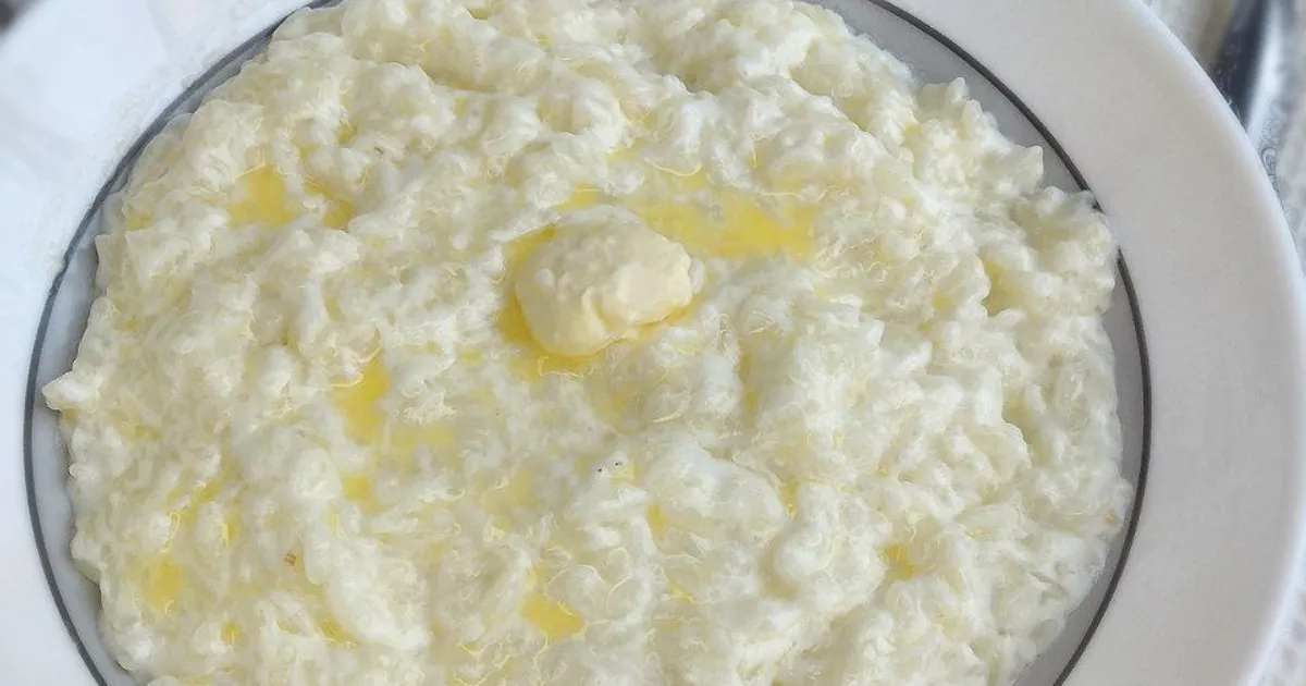 Рисовая каша на молоке в мультиварке: рецепт - Лайфхакер