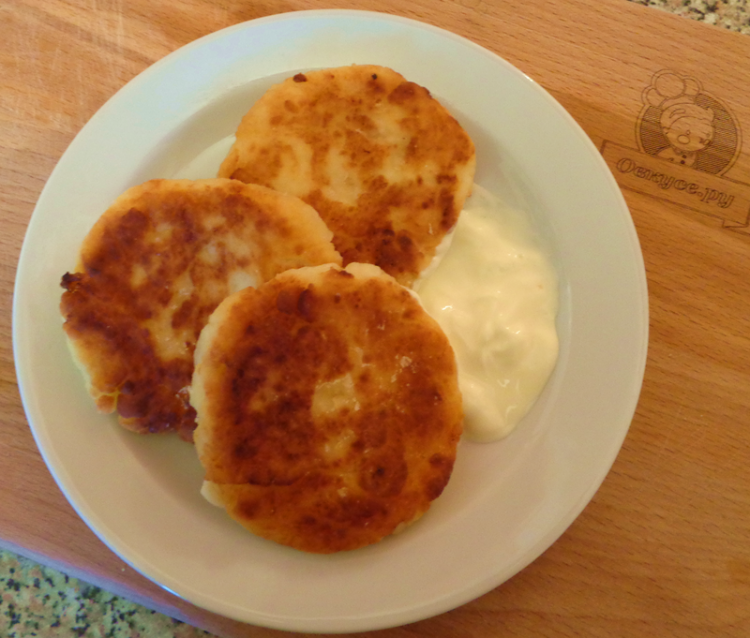 Сырники с яблоками