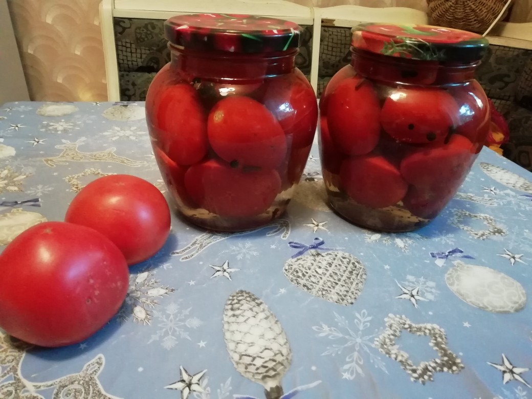 Помидоры, консервированные половинками, в желе