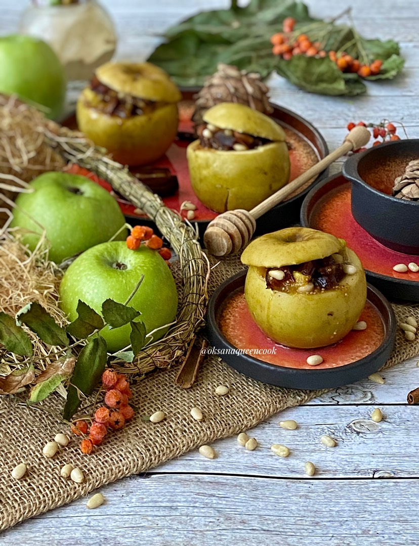 🍏 Яблоки, фаршированные инжиром, финиками и кедровыми орешками