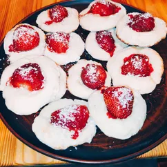 Творожное печенье с клубникой🍓