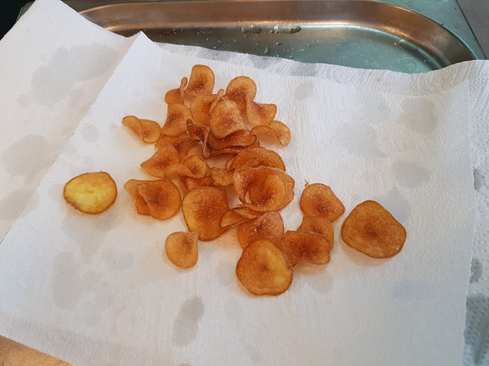 Картофельные чипсы