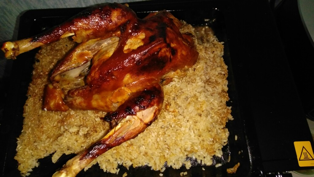 Курица с рисом в духовке