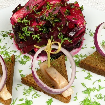 Вкусный салат на раз-два. Салат со свеклой и сельдью | Quick salad with beetroot and herring