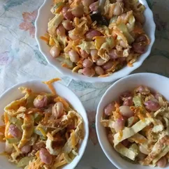 Салат с фасолью