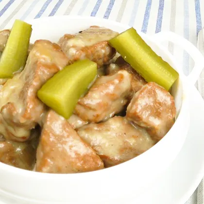 Говядина тушеная с солеными огурцами и медом | Braised beefwith pickles and honey