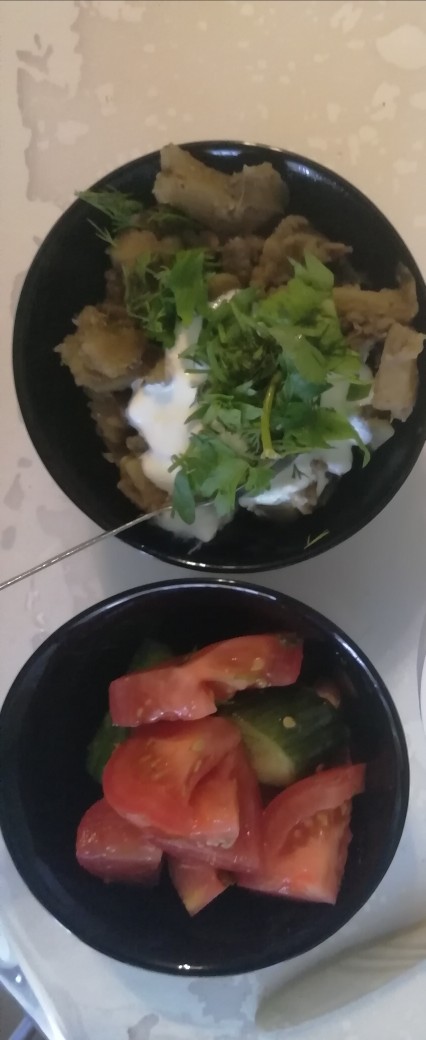 Картошка с баклажанами и кабачками