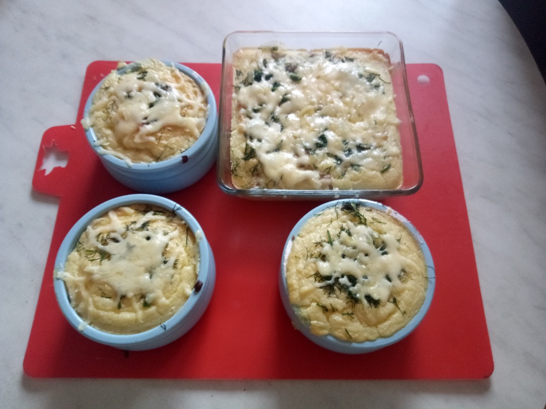 Запеканка из фарша с грибами на кефире