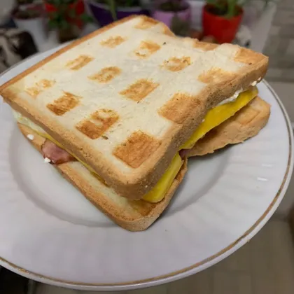 Сэндвич с беконом 🥓 (завтрак для школьника)