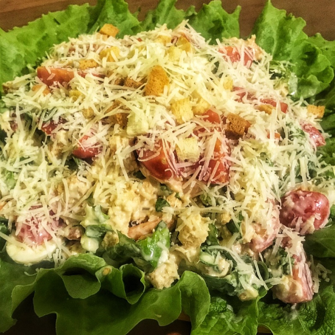 10 невероятно аппетитных салатов с креветками - Лайфхакер