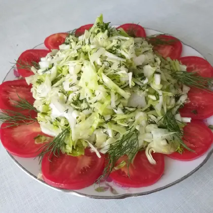 Салат из капусты с помидорами