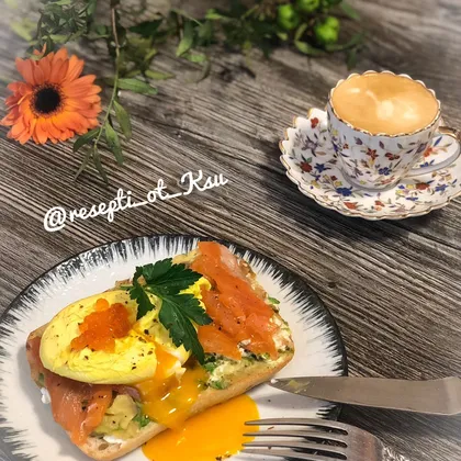Быстрый завтрак с яйцом пашот