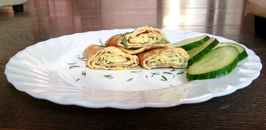 Яичный рулетик