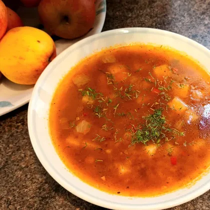 Гречневый суп с овощами и томатом