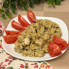 Рисовая каша с курицей и барбарисом
