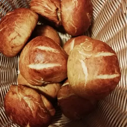 Тирольские булочки (хлеб)