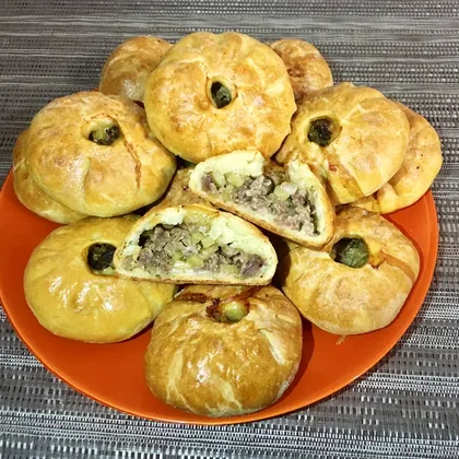 Татарские пирожки с мясом и картофелем «Вэк белиш»