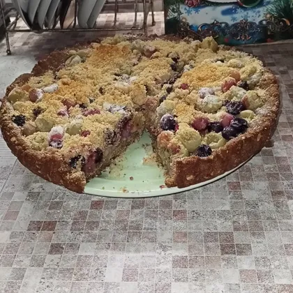 Ржаной пирог с ягодами