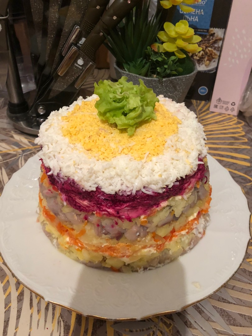 Многослойная сельдь под шубой🤤