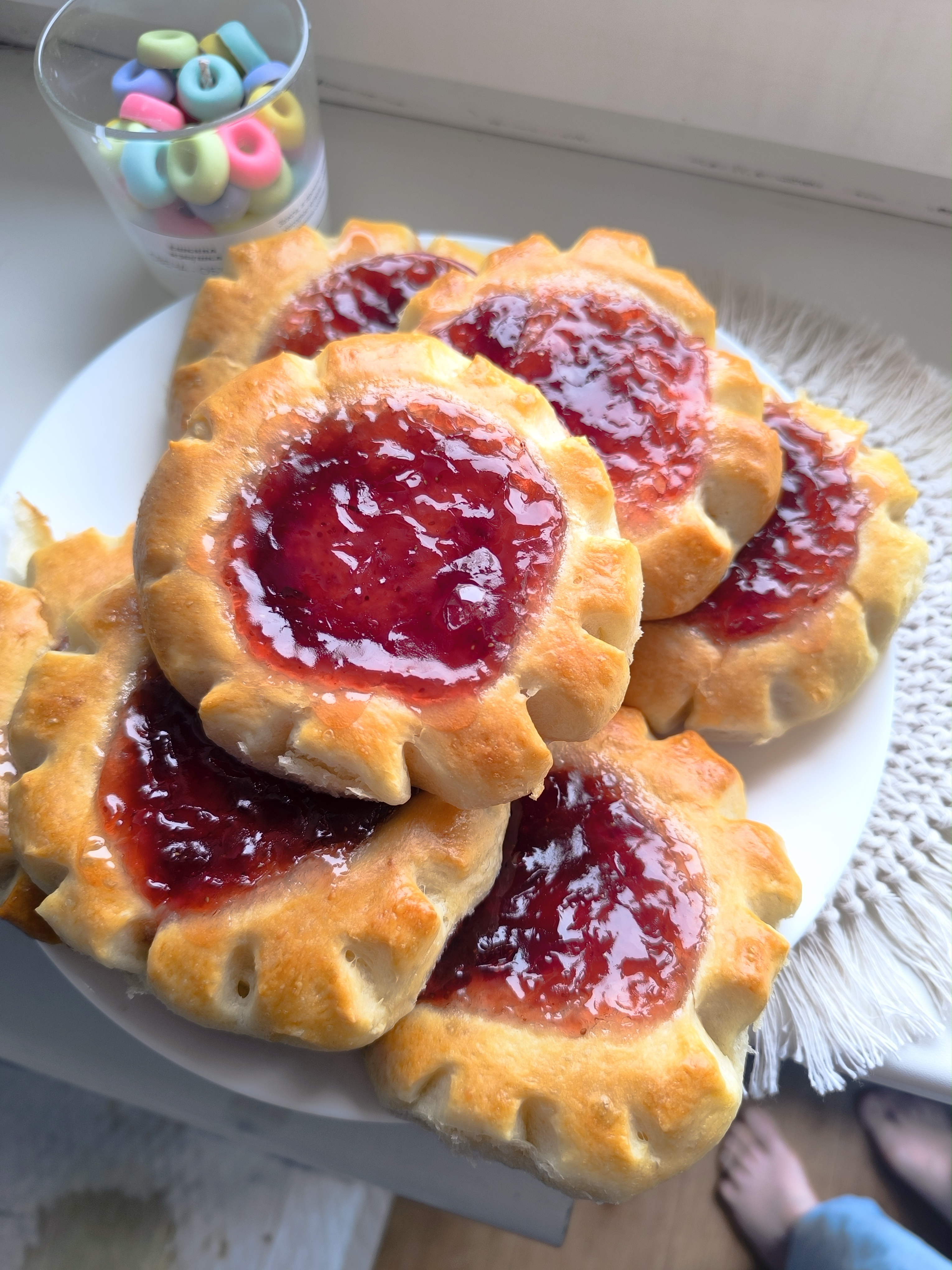 Ромашки-ватрушки с джемом 