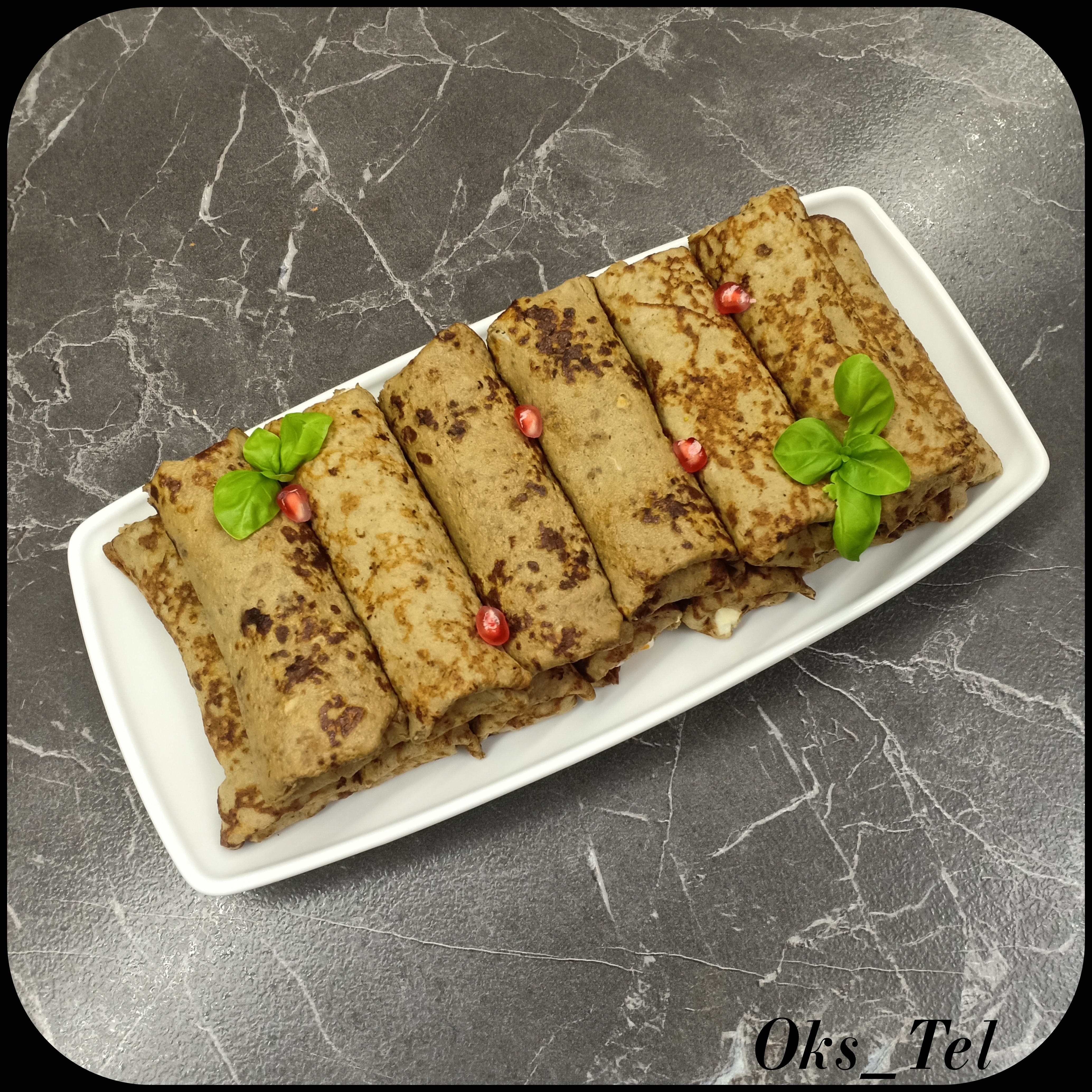 Тонкие блинчики из печени с начинкой