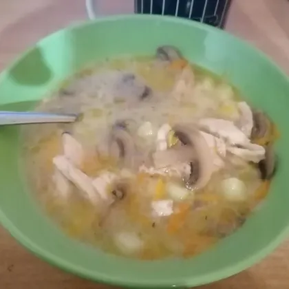 Куриный суп с шампиньонами