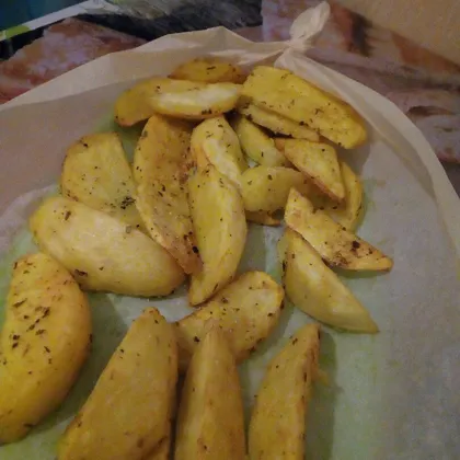 Картофельные дольки в духовке