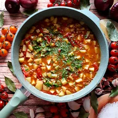 Рагу по-болгарски с мясом и овощами 🥘