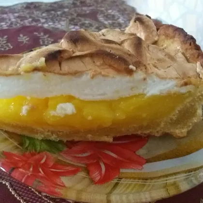 Лимонный пирог с безе