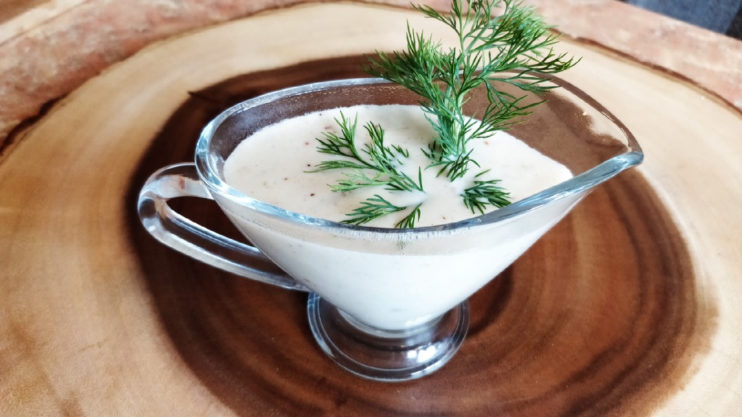 Молочный соус для мясных блюд