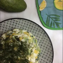 Салат с авокадо 🥑, кукурузой и мягкой брынзой 🥰