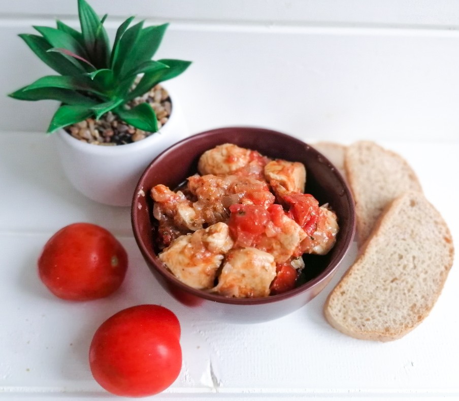 Куриное рагу с чесноком