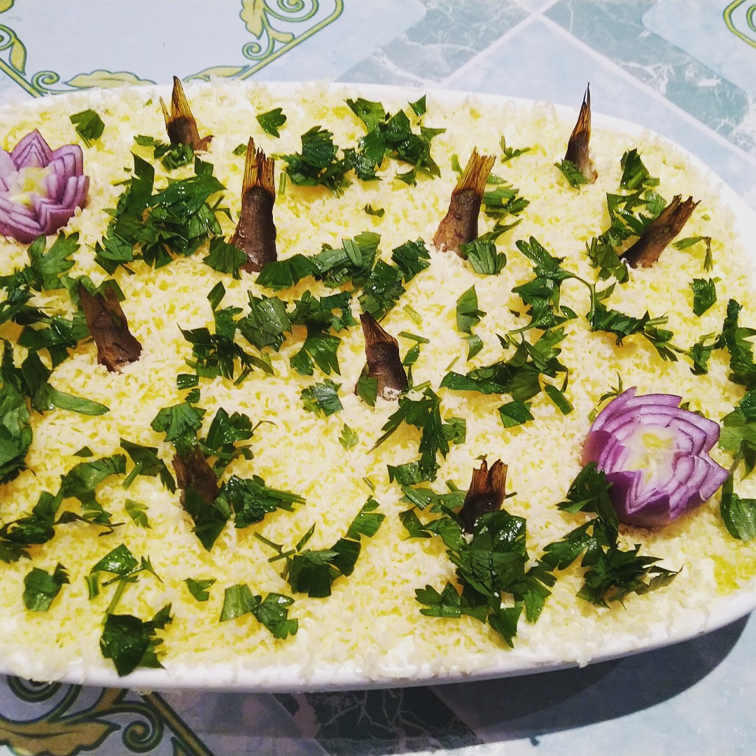 Салат рыбки в пруду со шпротами рецепт с фото пошагово