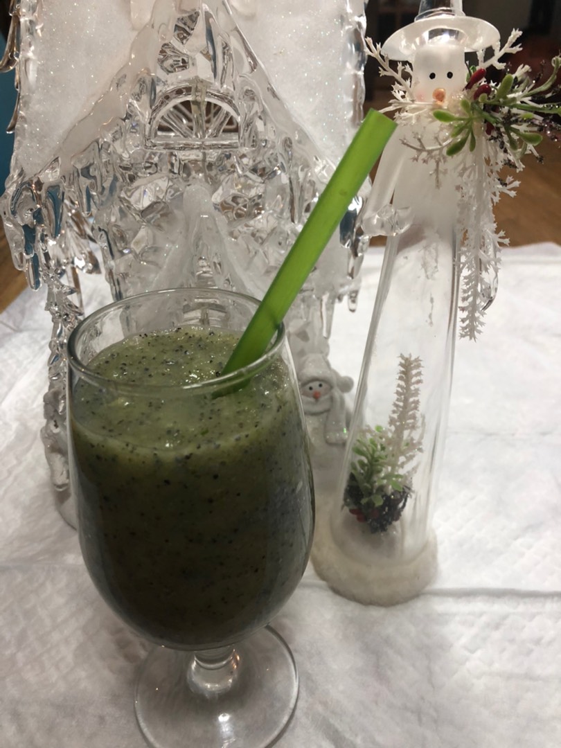 Витаминный зелёный смузи
