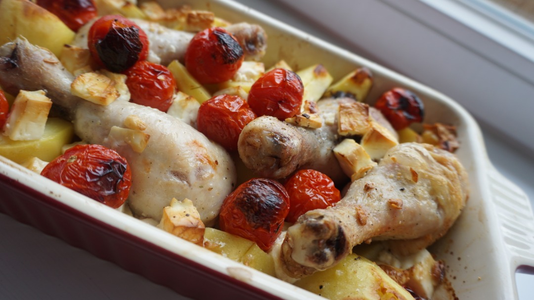 Курица с картошкой и помидорами - рецепт с фото на жк-вершина-сайт.рф