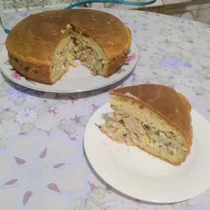 Рыбный пирог с рисом и яйцами