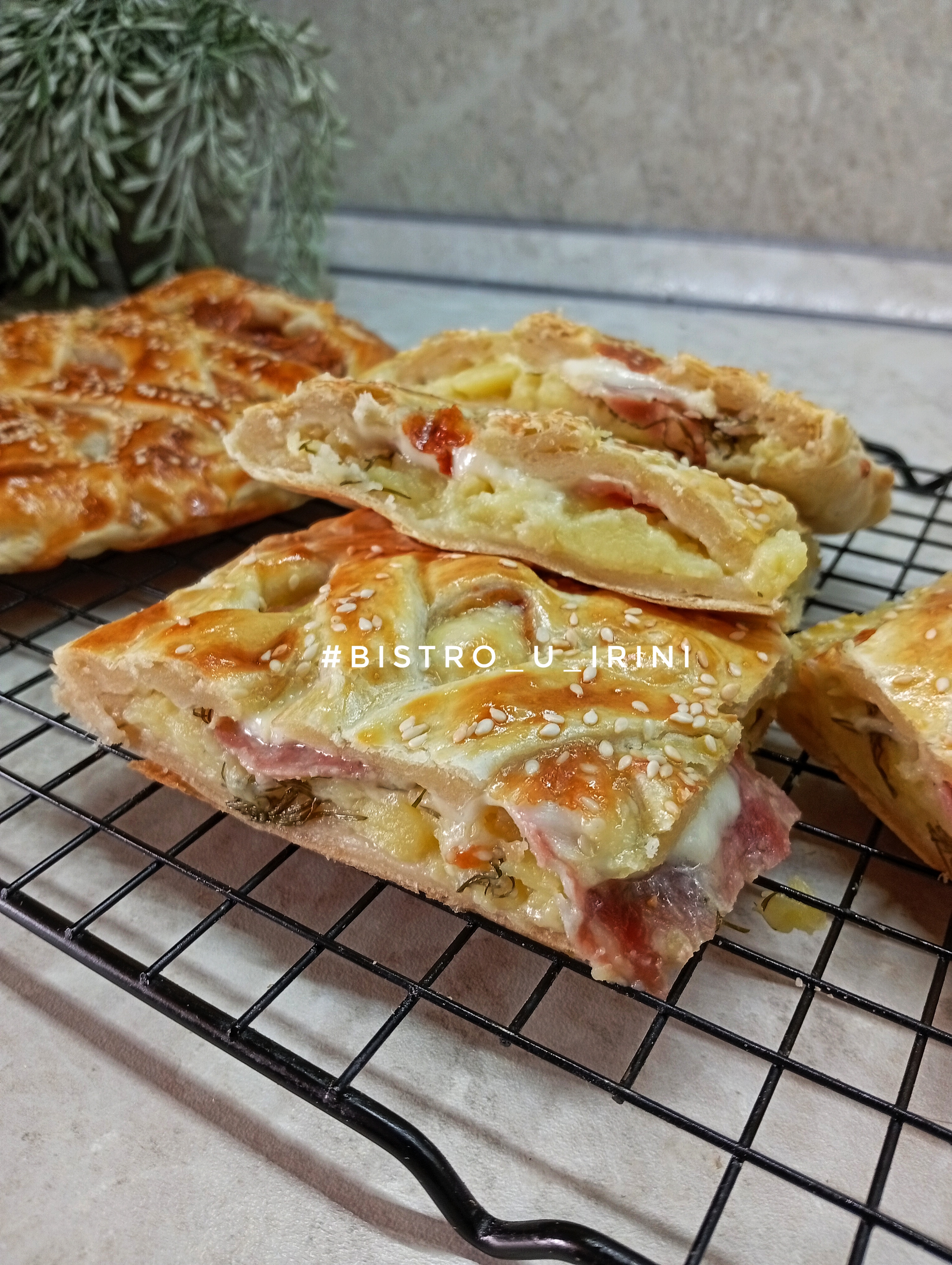 Слоеный пирог с картошкой