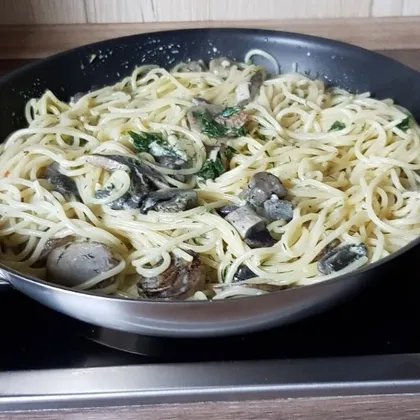 Спагетти с подосиновиками в сливках