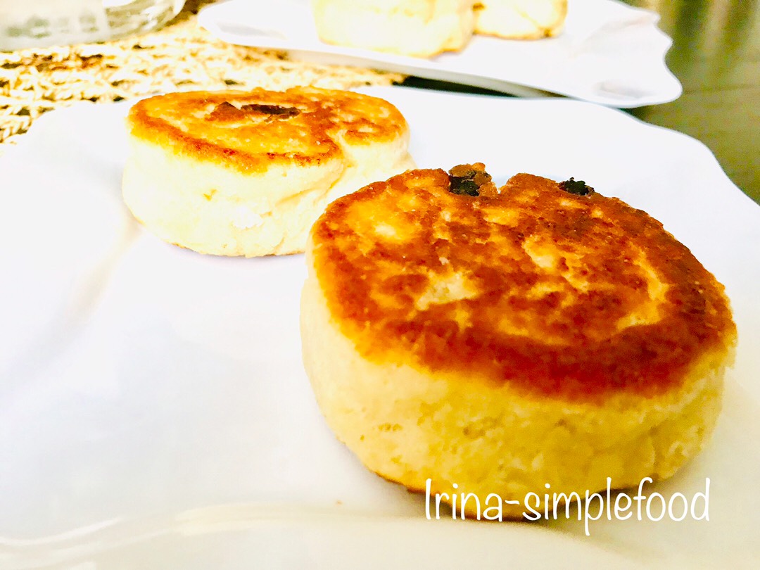 Сырники с изюмом