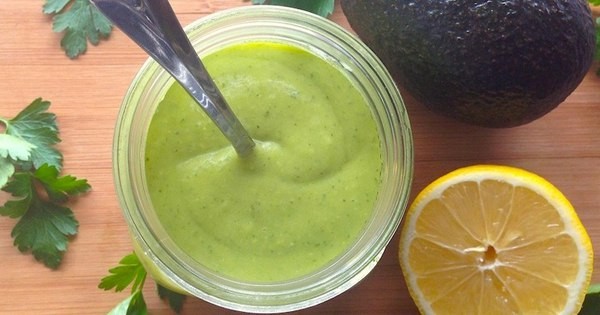 Соус с авокадо и лимоном