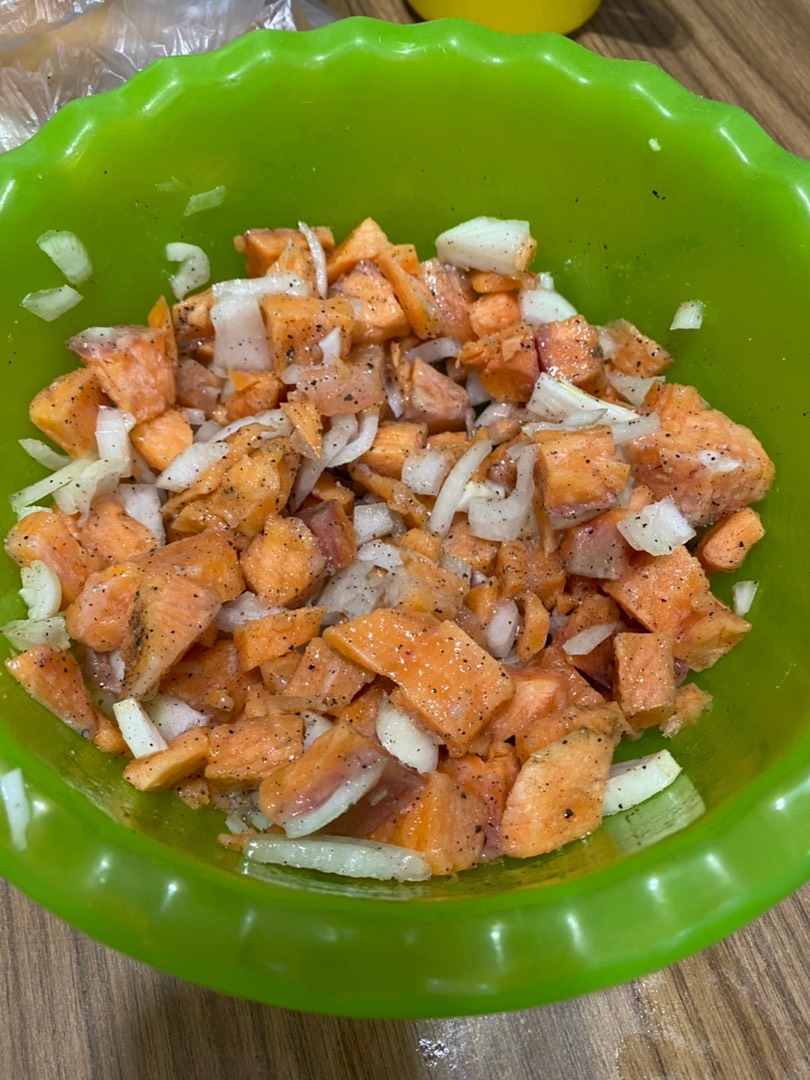 Как приготовить Якутский салат Индигирка рецепт пошагово