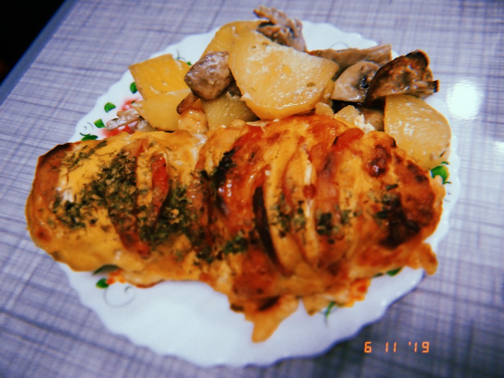 Куриная грудка с сыром и помидором 🤤