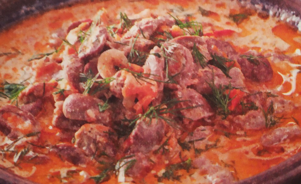 Куриные сердечки в сливках